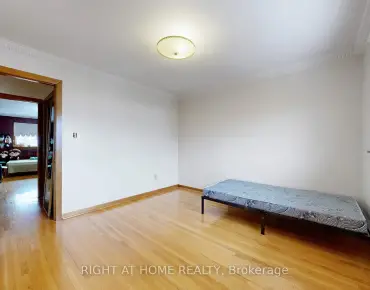 
2B Fairway Rd Princess-Rosethorn, Toronto 3 beds 5 baths 1 garage $3.448M