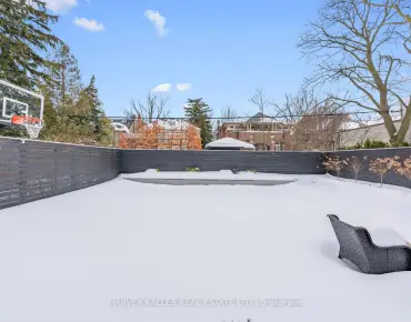 
16 Wareside Rd Etobicoke West Mall, Toronto 3 beds 2 baths 1 garage $1.249M