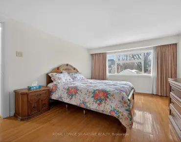 3 Saugeen Cres Kennedy Park, Toronto 3 beds 2 baths  garage $899.9K
