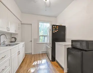 
27 DEMPSEY Cres <a href='https://luckyalan.com/community.php?community=Toronto:St. Andrew-Windfields'>St. Andrew-Windfields, Toronto</a>  beds  baths  garage $3.85M