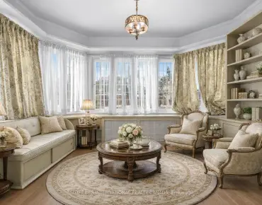 12 Sam Frustaglio Dr Brookhaven-Amesbury, Toronto 3 beds 4 baths 1 garage $969K