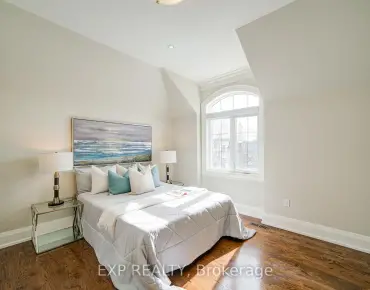 13 Gilead Pl Moss Park, Toronto 3 beds 3 baths 1 garage $1.85M