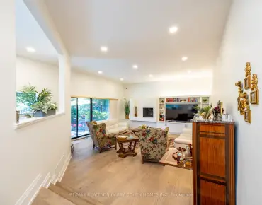 
10 Penwood Cres <a href='https://luckyalan.com/community_CN.php?community=Toronto:Banbury-Don Mills'>Banbury-Don Mills, Toronto</a> 4 beds 5 baths 3 garage $5.8M
