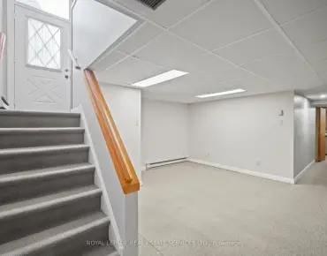 190 Snowdon Ave <a href='https://luckyalan.com/community_CN.php?community=Toronto:Lawrence Park North'>Lawrence Park North, Toronto</a> 3 beds 4 baths  garage $2.495M