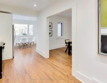 107 Hazelnut Cres <a href='https://luckyalan.com/community_CN.php?community=Toronto:Pleasant View'>Pleasant View, Toronto</a> 3 beds 2 baths 1 garage $899K