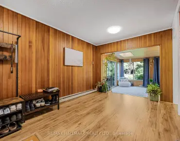 29 Delsing Dr West Humber-Clairville, Toronto 3 beds 2 baths 1 garage $984.9K