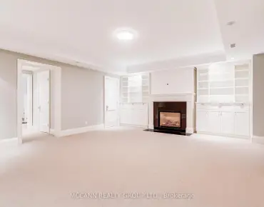 46 Thyra Ave Crescent Town, Toronto 3 beds 2 baths  garage $699K