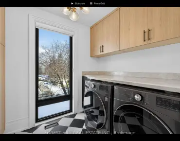 22 Arnprior Rd Bendale, Toronto 3 beds 3 baths garage $1.128M