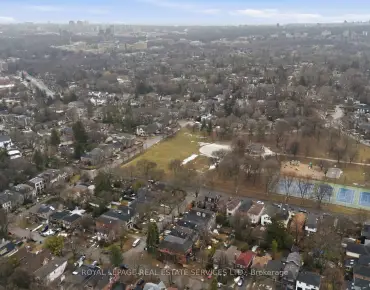 
2B Fairway Rd Princess-Rosethorn, Toronto 3 beds 5 baths 1 garage $3.448M