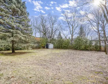 1177 Avenue Rd <a href='https://luckyalan.com/community.php?community=Toronto:Lawrence Park South'>Lawrence Park South, Toronto</a> 3 beds 4 baths 1 garage $2.999M