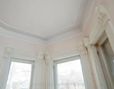 
36 Ainsdale Rd Wexford-Maryvale, Toronto 3 beds 2 baths 1 garage $749K