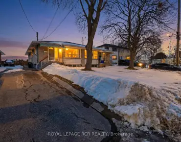 6 Ailsa Craig Crt <a href='https://luckyalan.com/community.php?community=Toronto:Westminster-Branson'>Westminster-Branson, Toronto</a> 4 beds 3 baths  garage $975K
