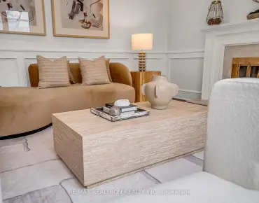 278 Dunview Ave <a href='https://luckyalan.com/community.php?community=Toronto:Willowdale East'>Willowdale East, Toronto</a> 5 beds 7 baths 2 garage $2.49M
