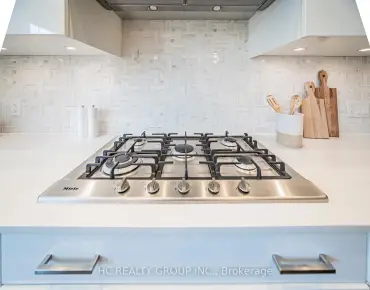 601 Conacher Dr <a href='https://luckyalan.com/community.php?community=North York:Newtonbrook East'>Newtonbrook East, North York</a> 3 beds 3 baths garage $1.599M