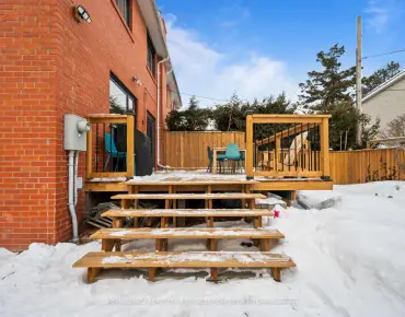 205 Vauxhall Dr Dorset Park, Toronto 4 beds 2 baths  garage $888K