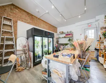 8 Lombardy Cres Kennedy Park, Toronto 3 beds 2 baths 2 garage $849K