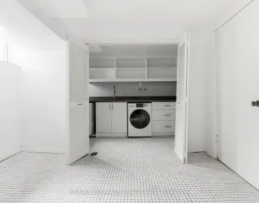 48 Bunty Ln <a href='https://luckyalan.com/community.php?community=Toronto:Bayview Village'>Bayview Village, Toronto</a> 3 beds 3 baths 1 garage $1.995M