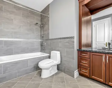 213 Franklin Ave <a href='https://luckyalan.com/community_CN.php?community=Toronto:Lansing-Westgate'>Lansing-Westgate, Toronto</a> 3 beds 2 baths 1 garage $1.268M