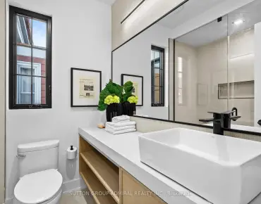 8 Lombardy Cres Kennedy Park, Toronto 3 beds 2 baths 2 garage $849K