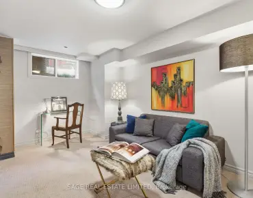 
6 Old Trillium Ln Regent Park, Toronto 3 beds 2 baths 1 garage $1.28M
