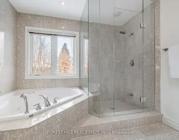 1022 Willowdale Ave <a href='https://luckyalan.com/community_CN.php?community=Toronto:Newtonbrook East'>Newtonbrook East, Toronto</a> 3 beds 3 baths 1 garage $1.248M