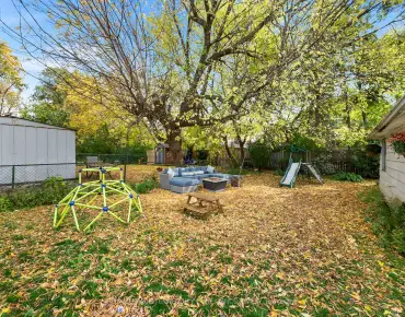 
538 McRoberts Ave Caledonia-Fairbank, Toronto 2 beds 2 baths  garage $819K