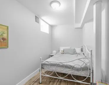 
15 Lantos Crt W Downsview-Roding-CFB, Toronto 4 beds 3 baths 2 garage $1.199M