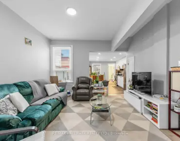 
19 Strathgowan Cres <a href='https://luckyalan.com/community.php?community=Toronto:Lawrence Park South'>Lawrence Park South, Toronto</a> 4 beds 4 baths 1 garage $2.888M