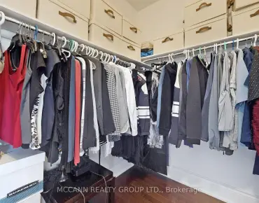 189 Mckee Ave <a href='https://luckyalan.com/community_CN.php?community=Toronto:Willowdale East'>Willowdale East, Toronto</a> 4 beds 7 baths 2 garage $2.588M