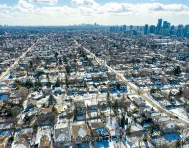 
55 Foxwarren Dr <a href='https://luckyalan.com/community.php?community=North York:Bayview Village'>Bayview Village, North York</a> 3 beds 3 baths 2 garage $1.6M