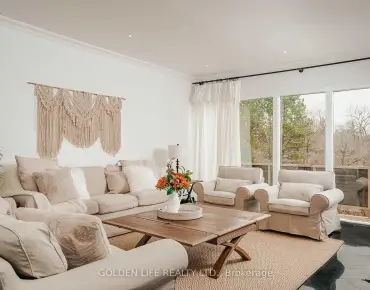 9 Pethick St Clairlea-Birchmount, Toronto 3 beds 3 baths 1 garage $799.9K
