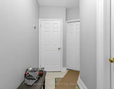 
94 Lake Cres Mimico, Toronto 4 beds 4 baths  garage $1.499M