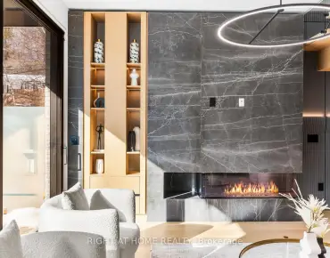 
111 Pleasant Ave <a href='https://luckyalan.com/community.php?community=Toronto:Newtonbrook West'>Newtonbrook West, Toronto</a> 5 beds 5 baths 2 garage $2.95M