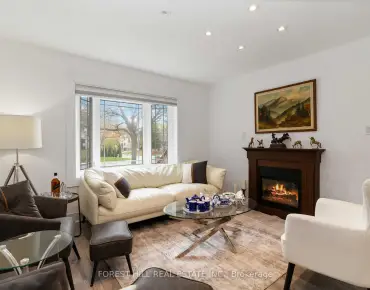 
102 Snowdon Ave <a href='https://luckyalan.com/community.php?community=Toronto:Lawrence Park North'>Lawrence Park North, Toronto</a> 3 beds 3 baths  garage $2.295M
