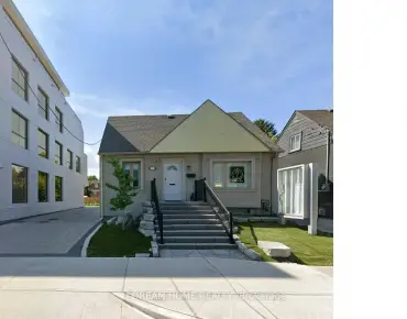 
394 Main St Woodbine-Lumsden, Toronto 3 beds 3 baths 2 garage $1.349M