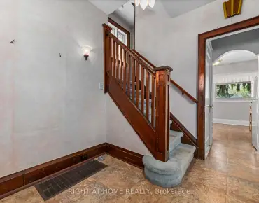 
840 Davenport Rd Wychwood, Toronto 4 beds 4 baths 3 garage $2.98M