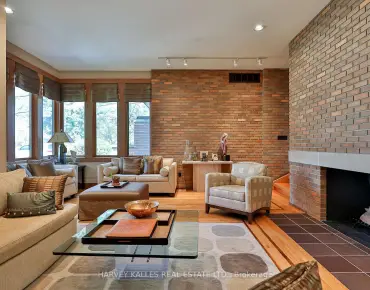 
2066 St Clair Ave W Junction Area, Toronto 3 beds 4 baths 1 garage $1.029M