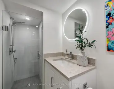 
88 Ellendale Dr Dorset Park, Toronto 3 beds 2 baths 1 garage $699.9K