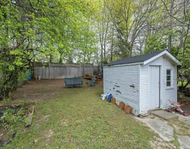 12 New Haven Dr <a href='https://luckyalan.com/community.php?community=Toronto:Forest Hill North'>Forest Hill North, Toronto</a> 5 beds 2 baths  garage $1.6M
