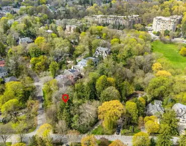 38 Donwoods Dr <a href='https://luckyalan.com/community.php?community=Toronto:Bridle Path-Sunnybrook-York Mills'>Bridle Path-Sunnybrook-York Mills, Toronto</a> 3 beds 1 baths  garage $2.65M

