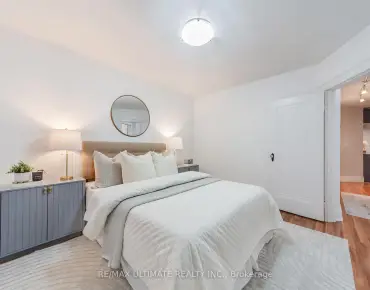 230 Robert St University, Toronto 4 beds 3 baths garage $1.57M