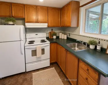 162 Morningside Ave West Hill, Toronto 4 beds 4 baths 2 garage $1.195M
