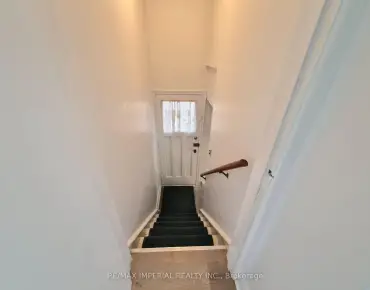 
15 Ames Circ <a href='https://luckyalan.com/community.php?community=Toronto:Banbury-Don Mills'>Banbury-Don Mills, Toronto</a> 4 beds 7 baths 2 garage $4.568M