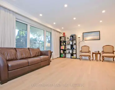 15 Page St Palmerston-Little Italy, Toronto 3 beds 2 baths  garage $1.25M