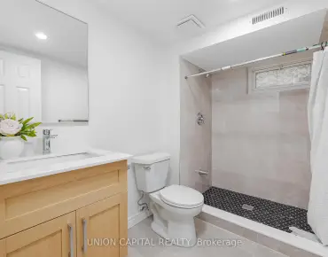 140 Chelmsford Ave <a href='https://luckyalan.com/community.php?community=Toronto:Newtonbrook West'>Newtonbrook West, Toronto</a> 3 beds 3 baths 1 garage $839K