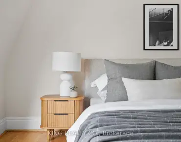 
9 Fairchild Ave <a href='https://luckyalan.com/community.php?community=Toronto:Newtonbrook West'>Newtonbrook West, Toronto</a> 3 beds 5 baths 2 garage $1.6M