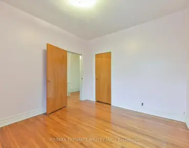 
7 Burtonwood Cres Mount Olive-Silverstone-Jamestown, Toronto 4 beds 2 baths 2 garage $850K