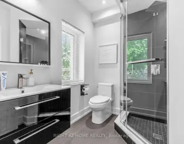 70 Lavington Dr Willowridge-Martingrove-Richview, Toronto 3 beds 2 baths 1 garage $888.888K