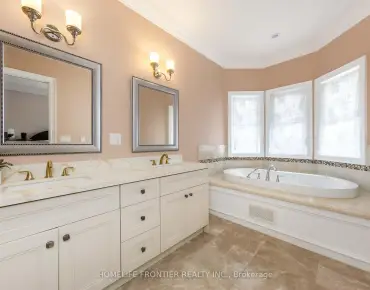 
83 Odoardo Di Santo Circ Downsview-Roding-CFB, Toronto 3 beds 3 baths 1 garage $788.888K