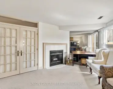 
7 Burtonwood Cres Mount Olive-Silverstone-Jamestown, Toronto 4 beds 2 baths 2 garage $850K